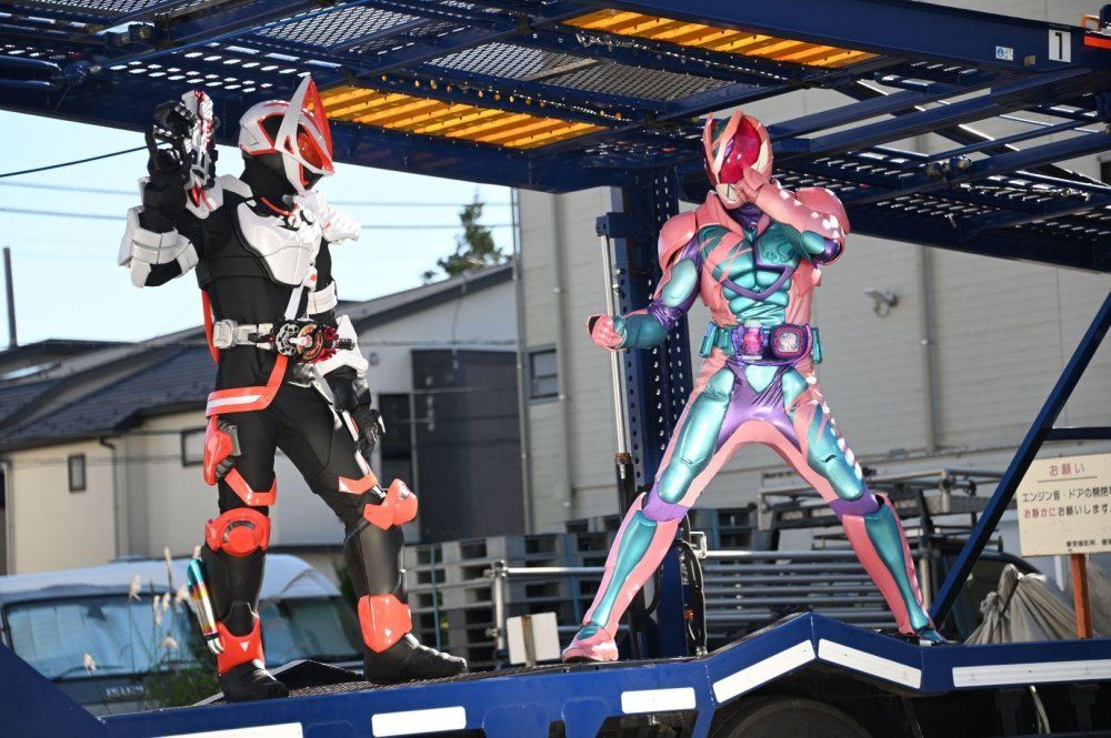 <Kamen Rider Geats × Revice: Movie Battle Royale> 假面騎士劇場版_劇照2
